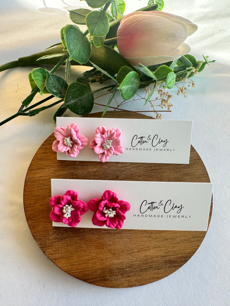 Flower studs