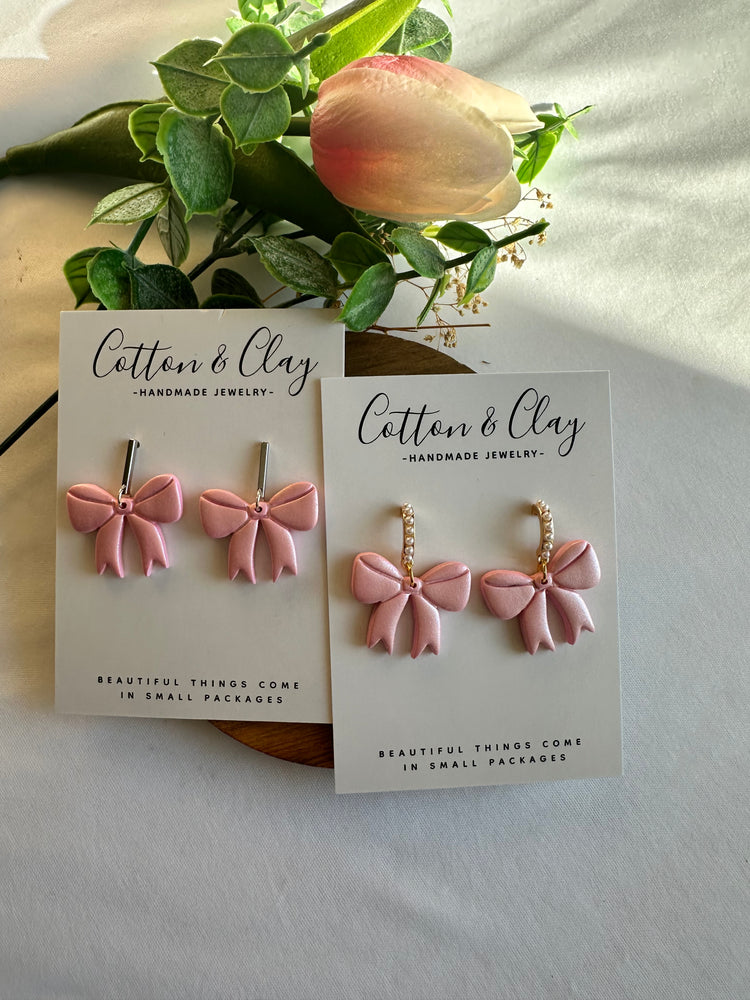 Med pink bow