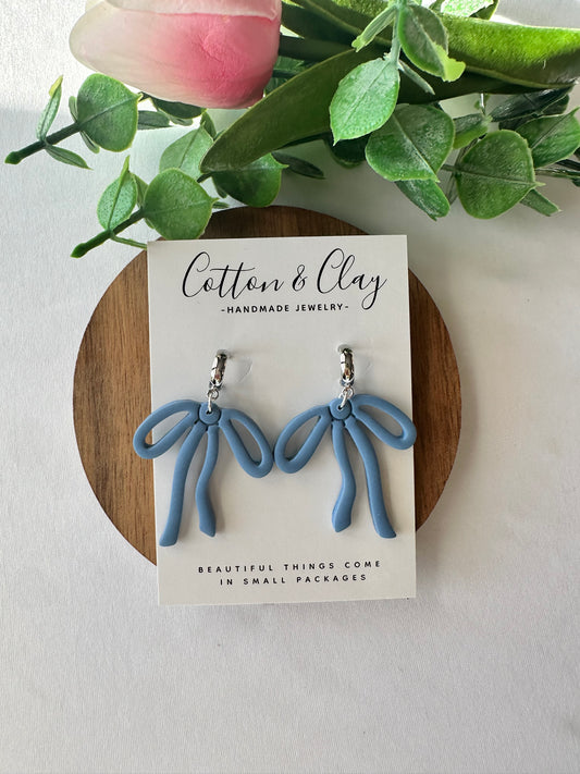 Large blue bow