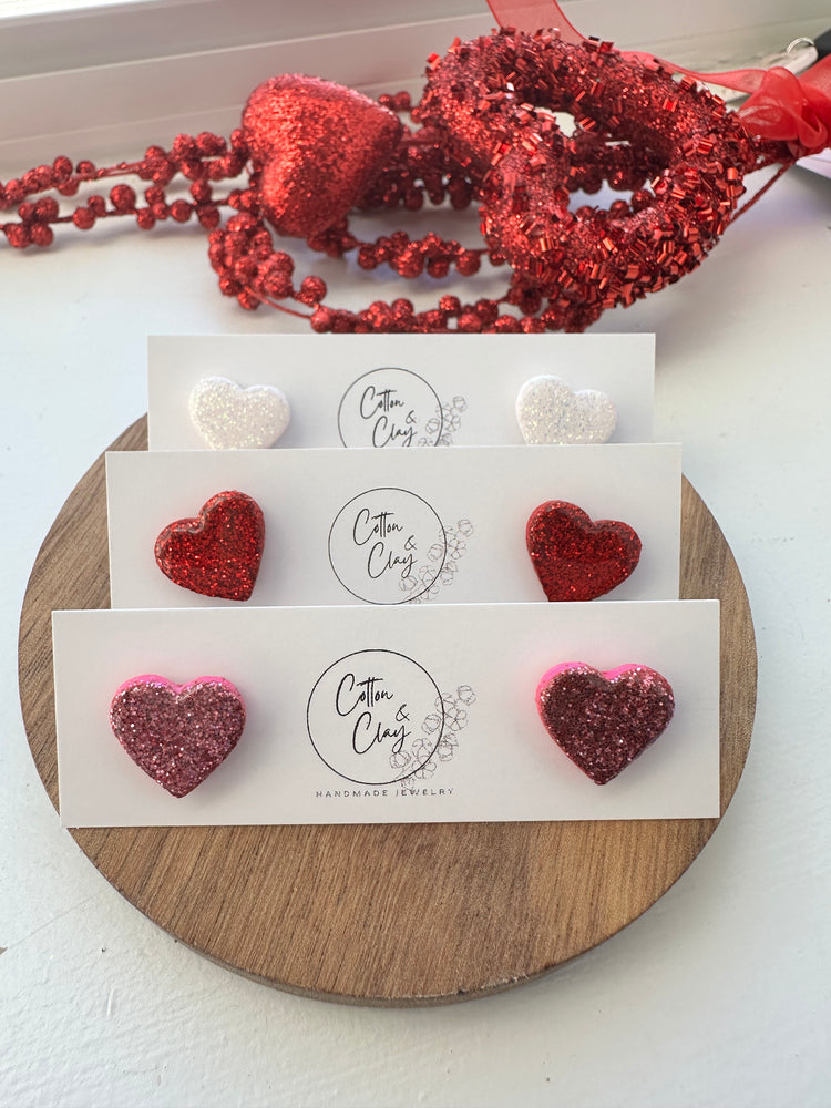 Sparkle heart stud